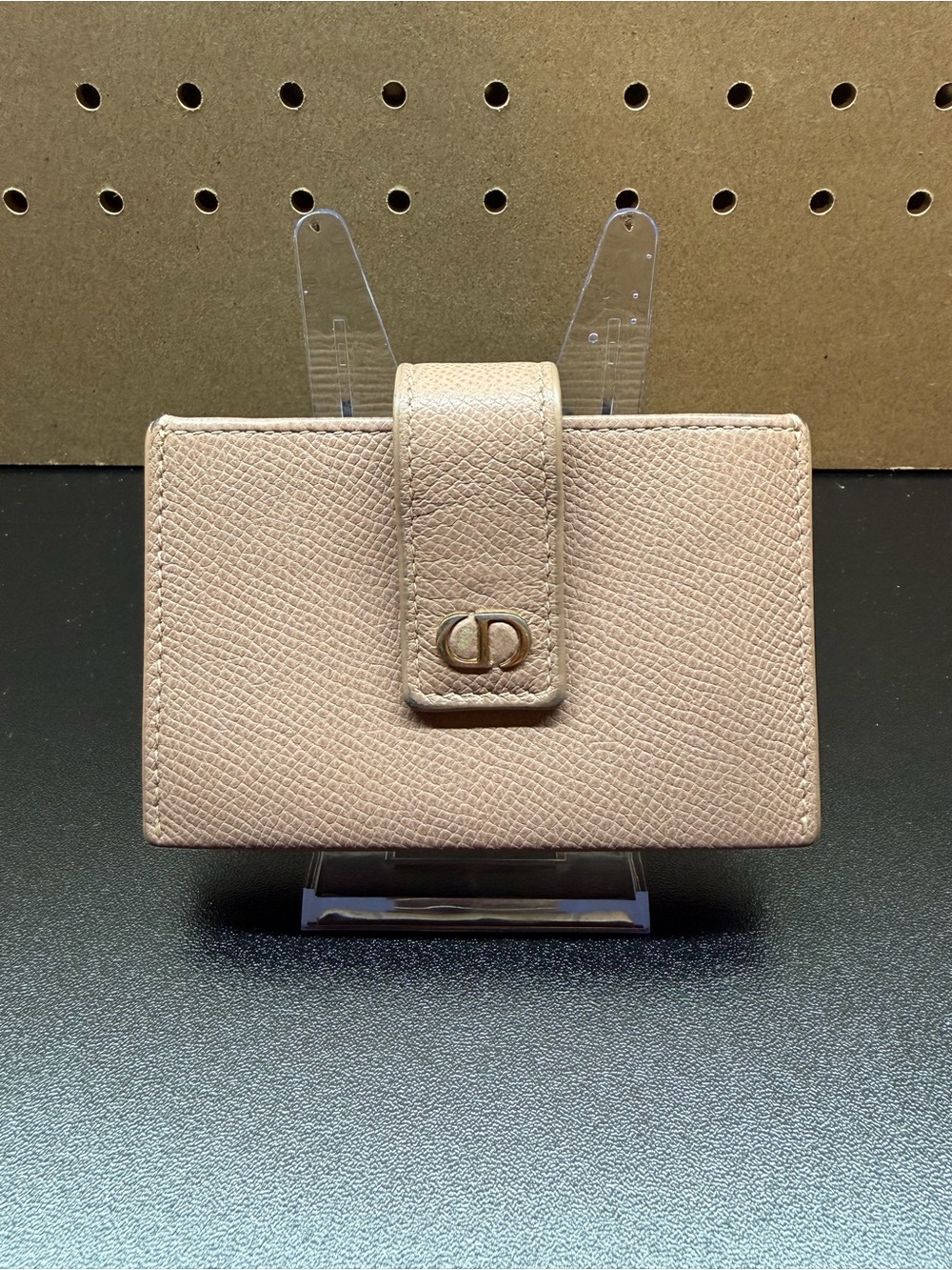 Dior 30 Montaigne Accordion Card Holder